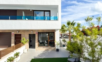 Villa - Reventa - Torrevieja -
                Los Balcones
