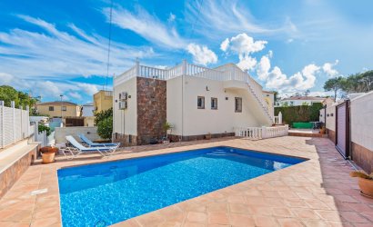 Villa - Reventa - Torrevieja -
                Los Balcones