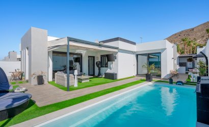 Villa - Tweedehands - Fortuna -
                Urbanizacion Las Kalendas
