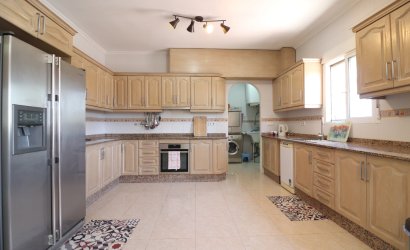 Revente - Country House -
Catral
