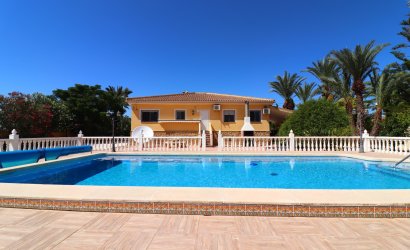 Revente - Country House -
Catral