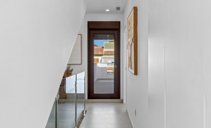Obra nueva - Villa -
Mil Palmeras