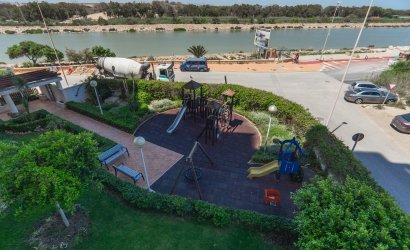 Tweedehands - Appartement -
Guardamar del Segura - Puerto Deportivo