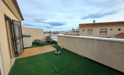 Tweedehands - Herenhuis -
Guardamar del Segura - Los Balcones