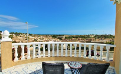 Resale - Villa -
Villamartín
