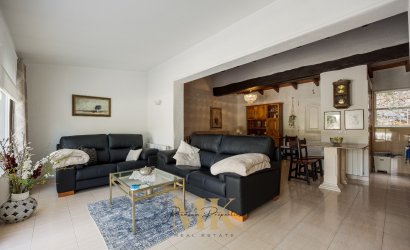 Reventa - Villa -
Denia - Montgó