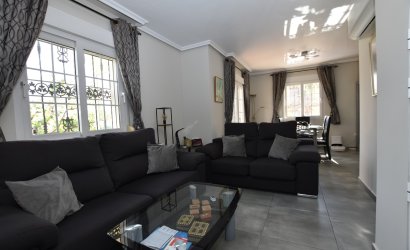 Reventa - Villa -
Orihuela Costa - Los Dolses