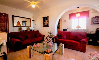 Reventa - Villa -
Orihuela Costa - Villamartín