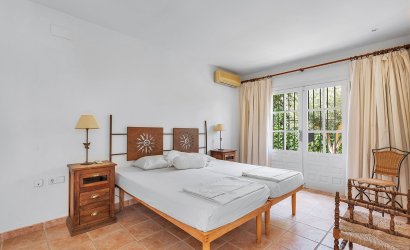 Tweedehands - Villa -
Torrevieja - Playa de los Locos
