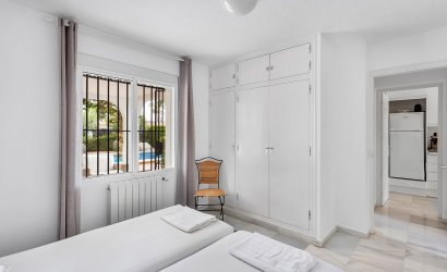 Tweedehands - Villa -
Torrevieja - Playa de los Locos