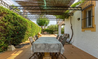 Tweedehands - Villa -
Torrevieja - Playa de los Locos