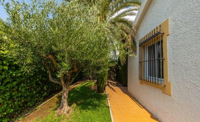 Tweedehands - Villa -
Torrevieja - Playa de los Locos