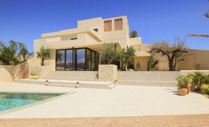 Obra nueva - Villa -
La Marina