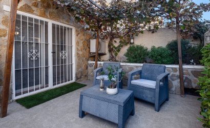 Resale - Villa -
Santa Pola - Gran Alacant