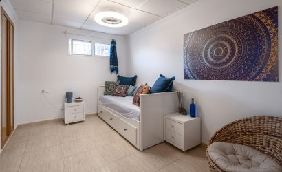 Resale - Villa -
Santa Pola - Gran Alacant