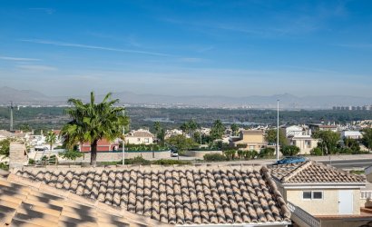 Resale - Villa -
Santa Pola - Gran Alacant