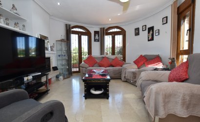 Resale - Villa -
Algorfa - La finca Golf