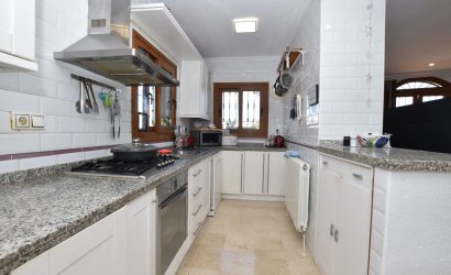 Resale - Villa -
Algorfa - La finca Golf