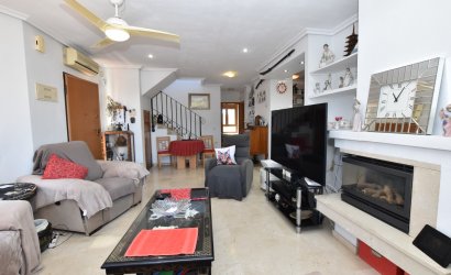 Resale - Villa -
Algorfa - La finca Golf