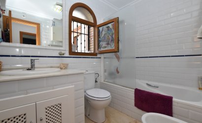 Resale - Villa -
Algorfa - La finca Golf