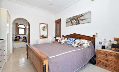 Resale - Villa -
Algorfa - La finca Golf