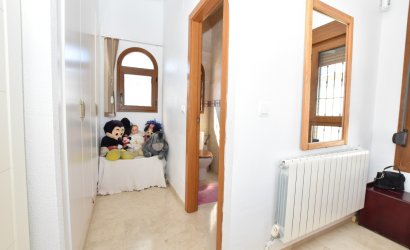 Resale - Villa -
Algorfa - La finca Golf