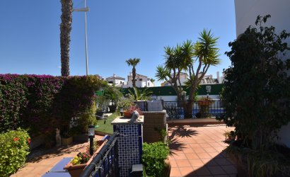 Resale - Villa -
Algorfa - La finca Golf
