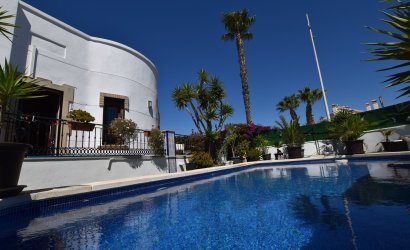 Resale - Villa -
Algorfa - La finca Golf
