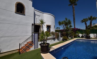 Resale - Villa -
Algorfa - La finca Golf