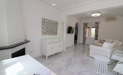 Tweedehands - Villa -
Ciudad Quesada - La Fiesta