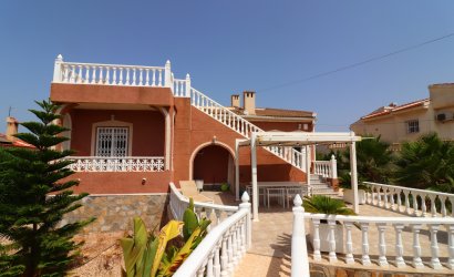 Tweedehands - Villa -
Ciudad Quesada - La Fiesta