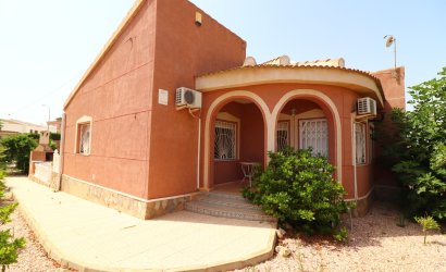 Tweedehands - Villa -
Ciudad Quesada - La Fiesta