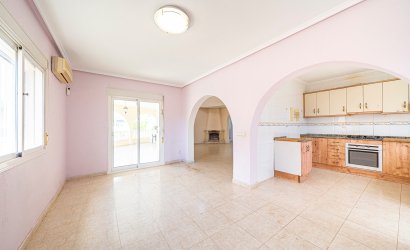 Reventa - Villa -
Ciudad Quesada