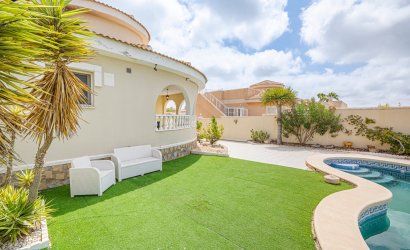 Reventa - Villa -
Ciudad Quesada