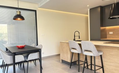 Tweedehands - Villa -
Altaona Golf and Country Village - Altaona Golf - Country Village