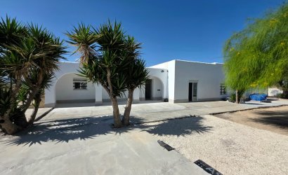 Reventa - Villa -
San Fulgencio - La Marina