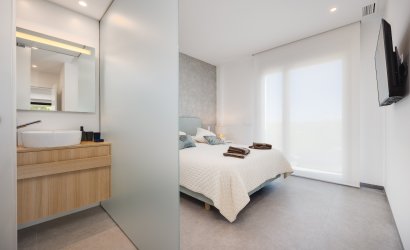 Reventa - apartment -
Las Colinas Golf Resort - Las Colinas golf