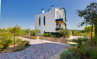Reventa - apartment -
Las Colinas Golf Resort - Las Colinas golf
