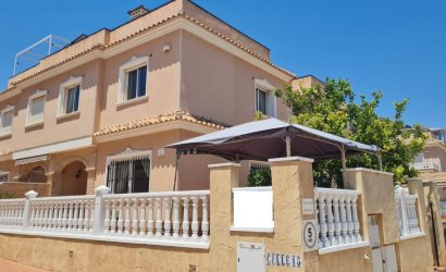 Revente - Villa -
Villamartín