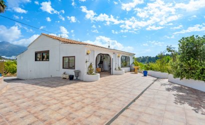 Resale - Country House -
La Nucía
