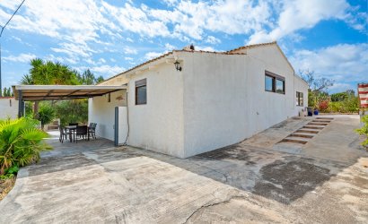 Resale - Country House -
La Nucía