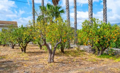Resale - Country House -
La Nucía
