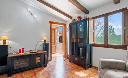 Resale - Country House -
La Nucía