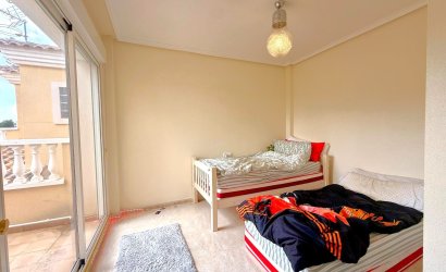 Resale - Villa -
Orihuela Costa - Villamartín
