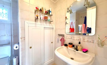 Resale - Villa -
Orihuela Costa - Villamartín