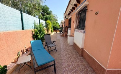 Tweedehands - Villa -
Los Montesinos - La Herrada
