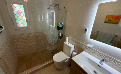 Tweedehands - Villa -
Los Montesinos - La Herrada
