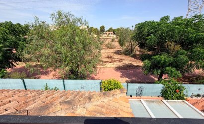 Tweedehands - Villa -
Los Montesinos - La Herrada