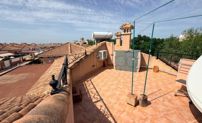Tweedehands - Villa -
Los Montesinos - La Herrada