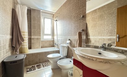 Tweedehands - Villa -
Los Montesinos - La Herrada